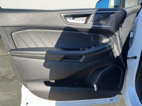 Used 2019 Ford Edge ST w/ Equipment Group 401A AWD/4WD image 15