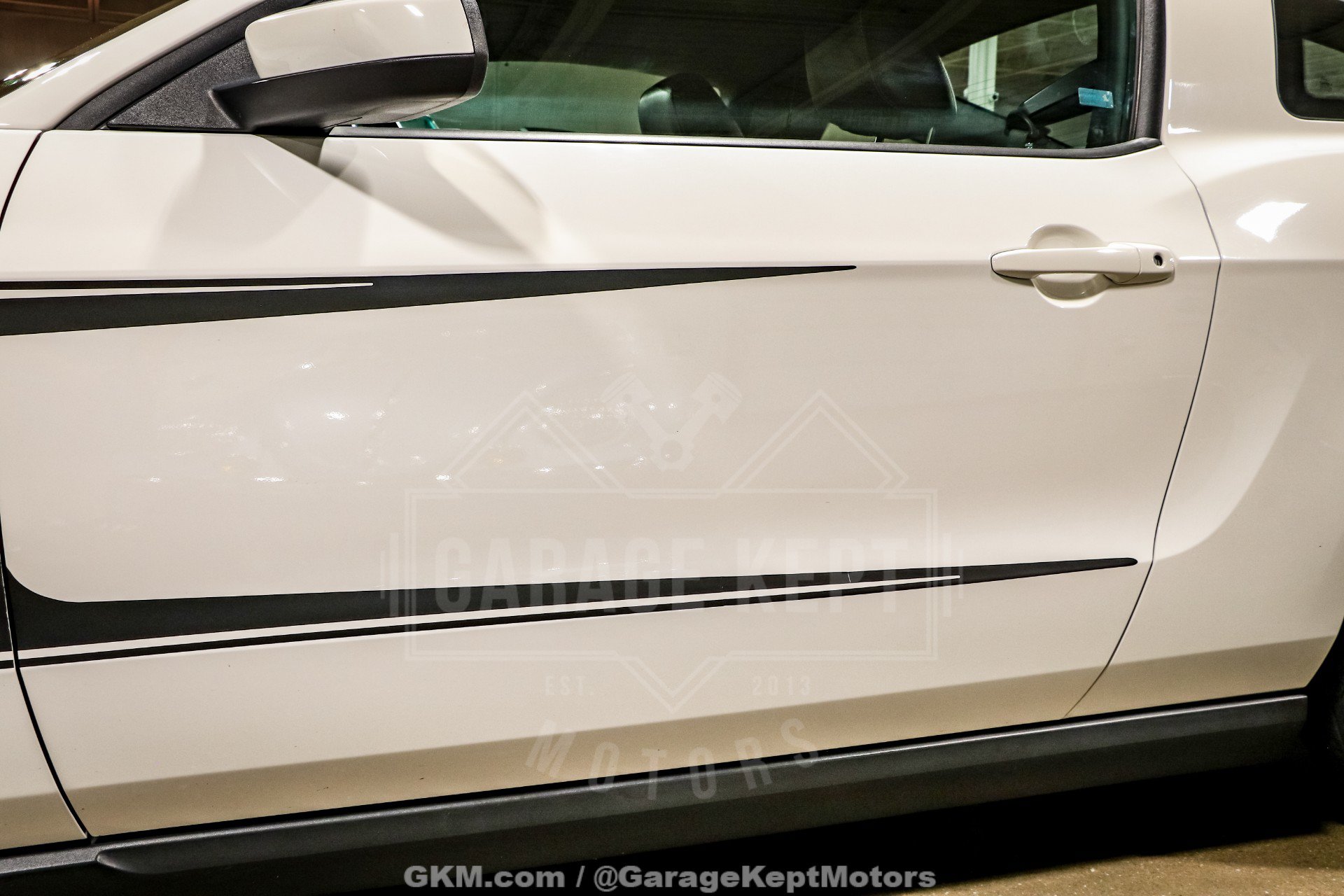 Used 2010 Ford Mustang GT RWD image 34