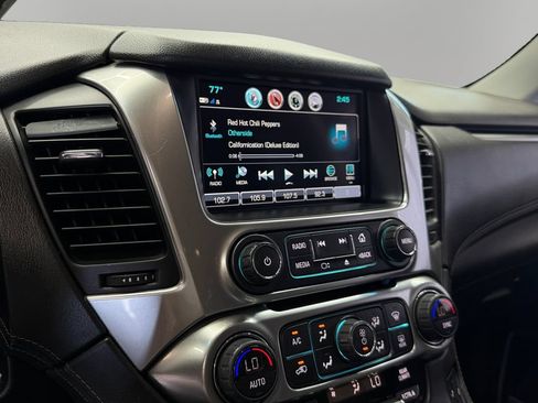 Used 2019 Chevrolet Tahoe LT w/ RST Edition RWD image 22