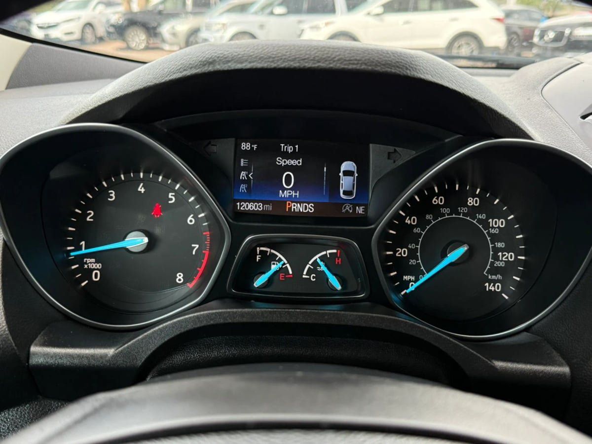 Used 2017 Ford Escape Titanium FWD image 52