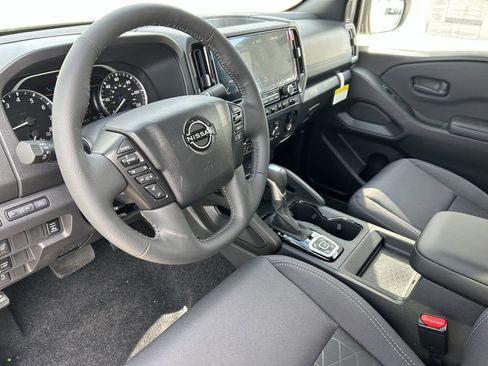 New 2026 Nissan Frontier SV w/ SV Convenience Package image 17
