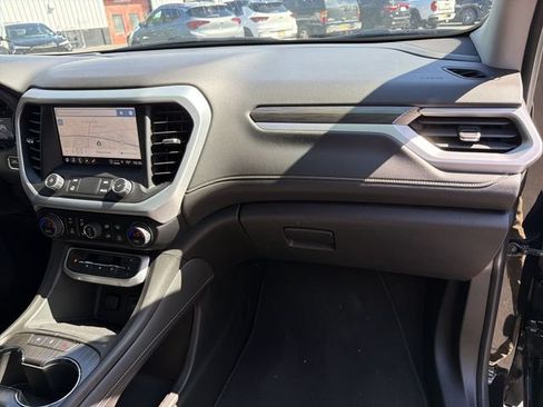 Used 2023 GMC Acadia SLT w/ Elevation Edition AWD/4WD image 29