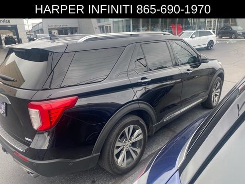 Used 2020 Ford Explorer Platinum w/ Premium Technology Package AWD/4WD image 3