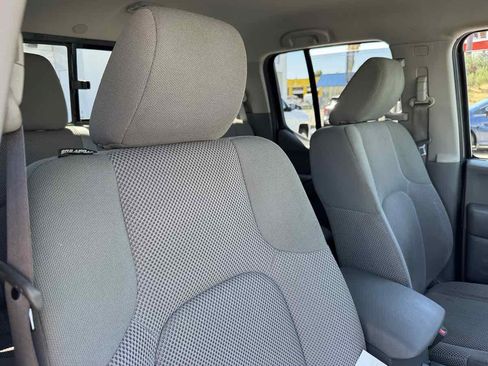 Used 2019 Nissan Frontier SV w/ Value Truck Package RWD image 16