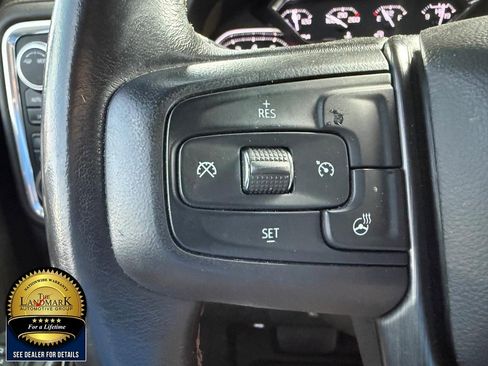 Used 2022 GMC Sierra 2500 AT4 w/ Gooseneck/5TH Wheel Package AWD/4WD image 10