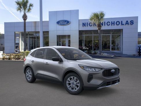 New 2026 Ford Escape Active image 7