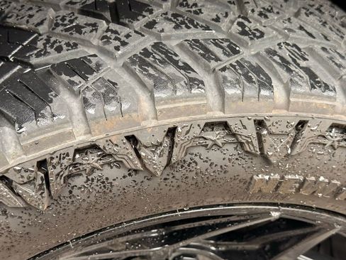 Used 2020 GMC Sierra 1500 AT4 w/ AT4 Premium Package image 43