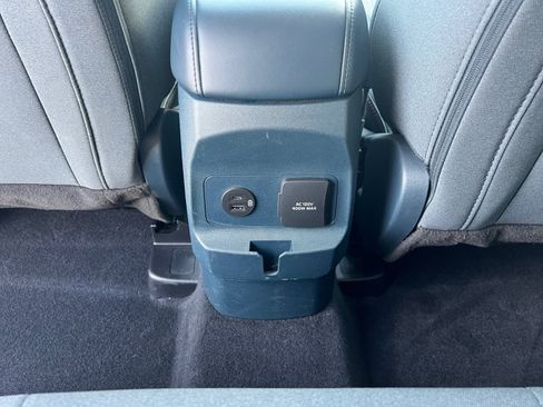 Used 2023 Ford Maverick XLT FWD image 25