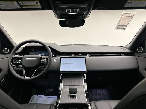 Used 2026 Land Rover Range Rover Evoque S AWD/4WD image 8
