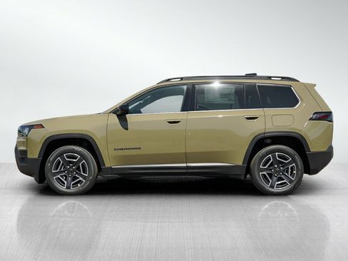 New 2026 Jeep Cherokee Laredo AWD/4WD image 4