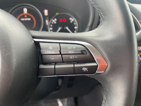 Used 2025 MAZDA MAZDA3 s image 10