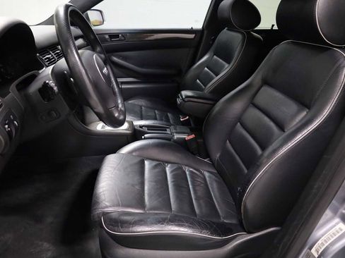 Used 2003 Audi RS 6 image 5