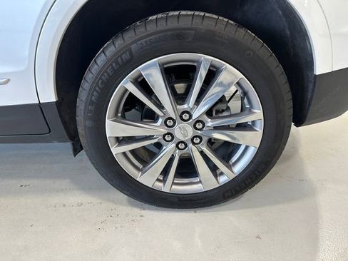 Certified 2024 Cadillac XT5 Premium Luxury w/ Technology Package image 10