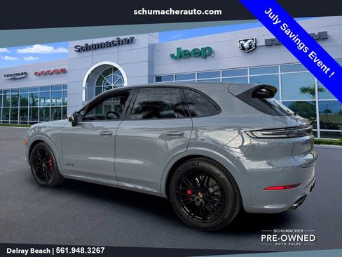 Used 2026 Porsche Cayenne GTS AWD/4WD image 5