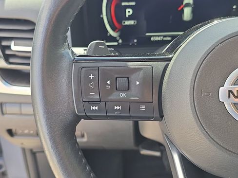 Certified 2021 Nissan Rogue Platinum image 30