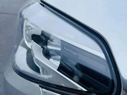 Used 2018 BMW 540i xDrive image 11