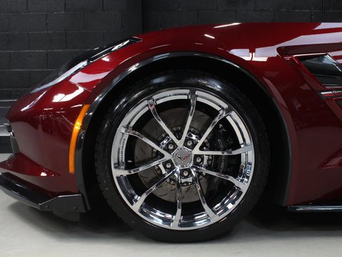 Used 2019 Chevrolet Corvette Grand Sport RWD image 4