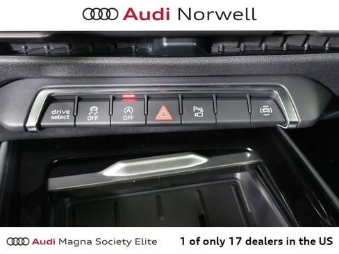 New 2026 Audi Q3 quattro 2.0T image 5