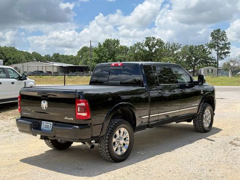 Used 2023 RAM 2500 Limited AWD/4WD image 3