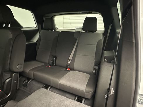 Certified 2023 Chevrolet Traverse LT w/ LPO, Floor Liner Package AWD/4WD image 24