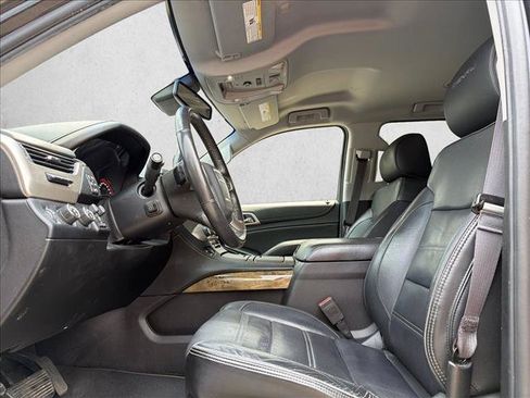 Used 2016 GMC Yukon XL Denali w/ Enhanced Security Package AWD/4WD image 12