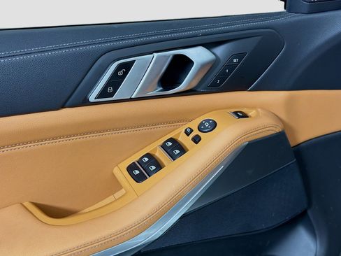 Used 2019 BMW X5 xDrive40i w/ Convenience Package image 21