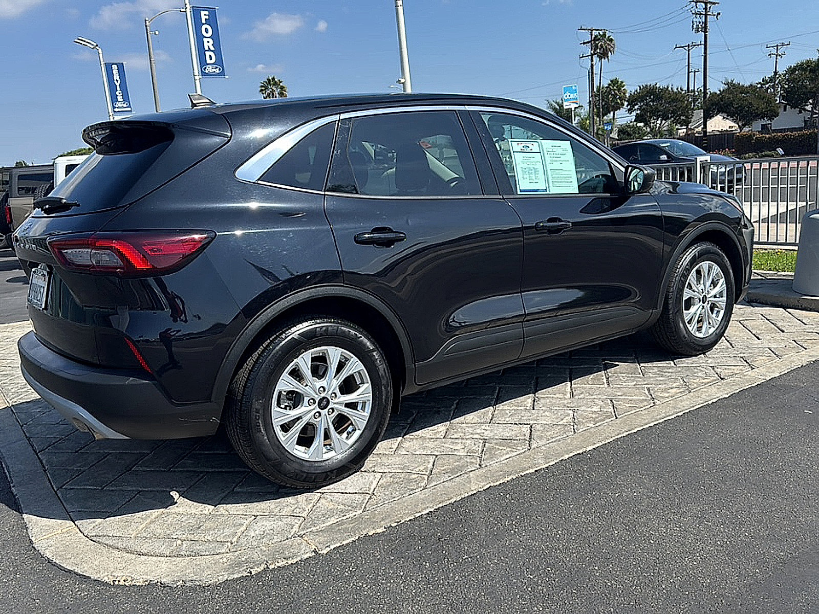Used 2024 Ford Escape Active FWD image 2