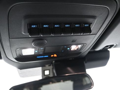 New 2025 Ford Bronco Badlands w/ Sasquatch Package image 18