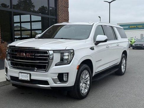 Used 2023 GMC Yukon XL SLT w/ SLT Premium Package AWD/4WD image 1