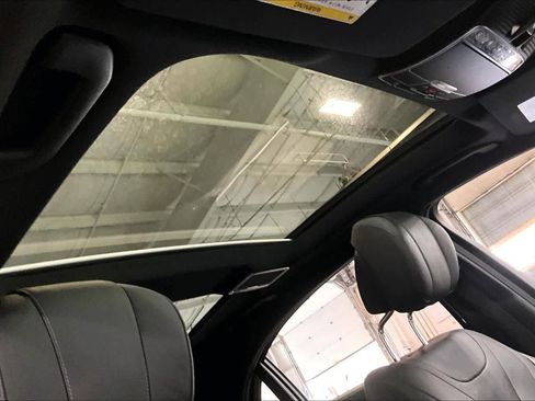 Used 2016 Mercedes-Benz S 550 4MATIC Sedan image 21