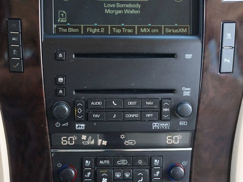 Used 2007 Cadillac Escalade ESV AWD w/ Information Package image 33