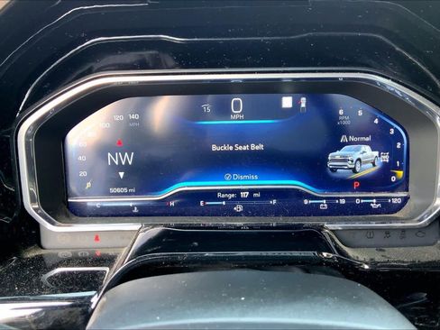 Used 2022 Chevrolet Silverado 1500 LTZ AWD/4WD image 26