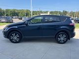 Used 2017 Toyota RAV4 LE image 4