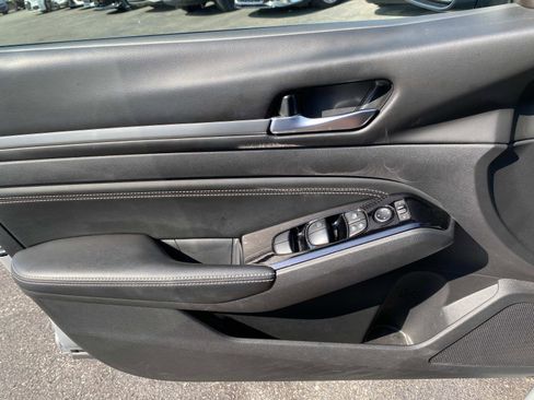 Used 2021 Nissan Altima 2.5 SV image 16