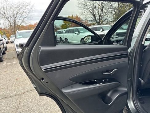 Used 2023 Hyundai Tucson Limited w/ Cargo Package image 35