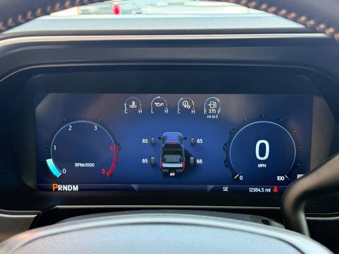 Used 2024 Ford F250 Platinum w/ Tremor Off-Road Package AWD/4WD image 27
