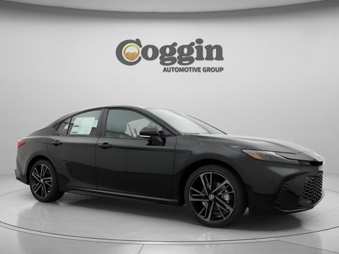 New 2026 Toyota Camry XSE AWD/4WD image 23