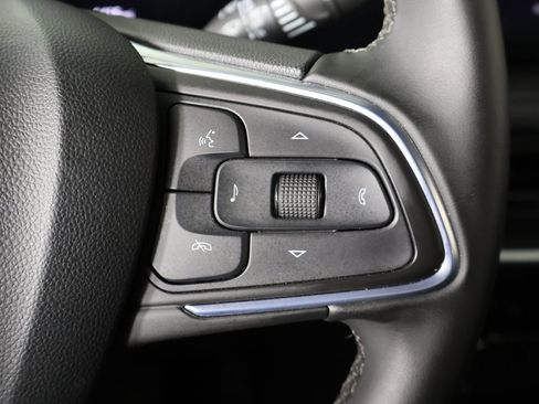 Used 2024 Buick Encore GX Sport Touring image 35