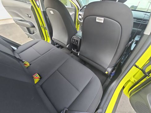 Used 2025 Hyundai Kona SEL AWD/4WD image 11