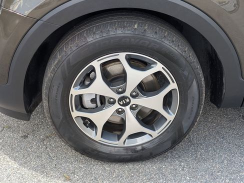 Used 2020 Kia Telluride EX FWD image 13