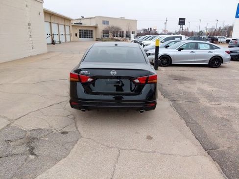 New 2025 Nissan Altima 2.5 SV w/ SV Premium Package FWD image 5