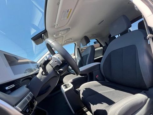 Used 2024 Hyundai Ioniq 5 SE AWD/4WD image 14