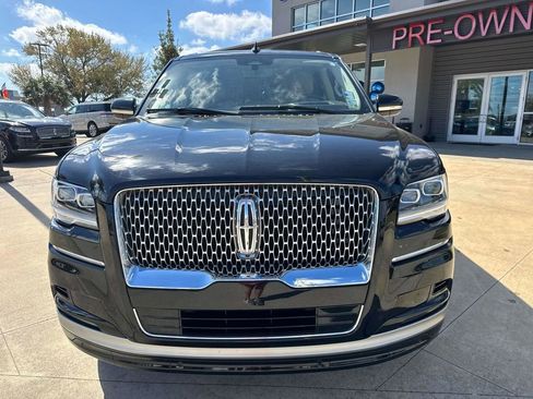 Certified 2024 Lincoln Navigator Reserve image 3