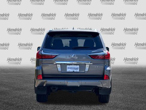 Used 2017 Lexus LX 570 4WD w/ Luxury Package image 6