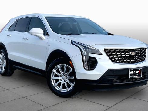 Used 2019 Cadillac XT4 Luxury FWD image 4