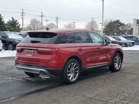 Certified 2023 Lincoln Corsair AWD w/ Equipment Group 101A image 4