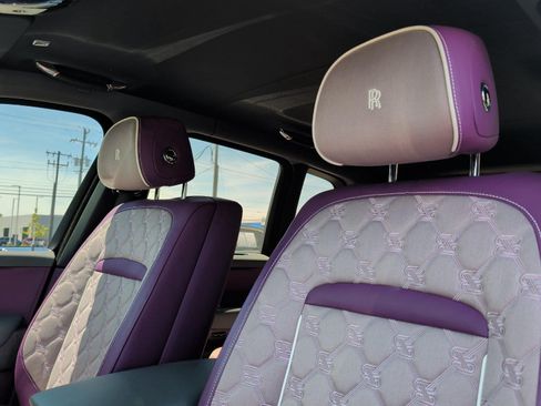 Used 2025 Rolls-Royce Cullinan AWD/4WD image 31