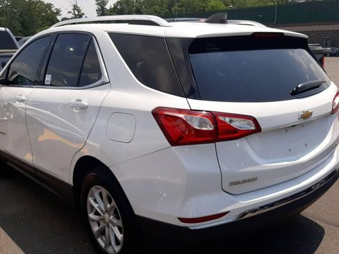 Used 2018 Chevrolet Equinox LT AWD/4WD image 2
