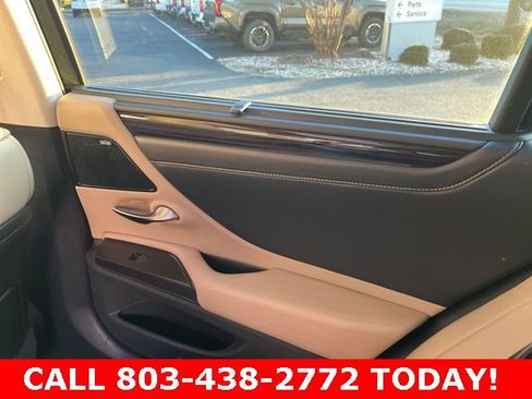 Used 2020 Lexus ES 350 Ultra Luxury image 14