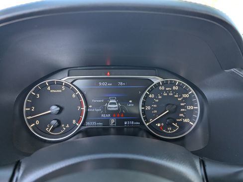 Certified 2025 Nissan Altima 2.5 SR image 26